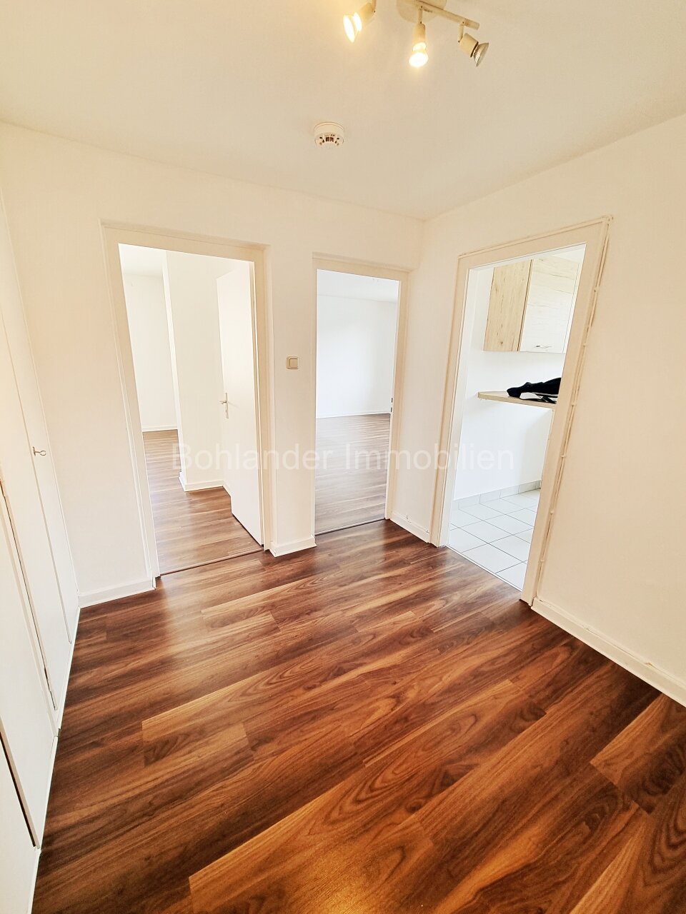 Citywohnung mit Loggia in direkter Domlage