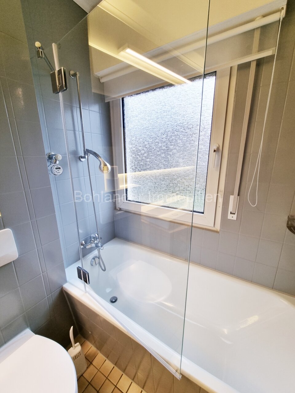 Sanierte 3-Zimmer-Wohnung in ruhiger Sackgassenlage mit separater Einzelgarage