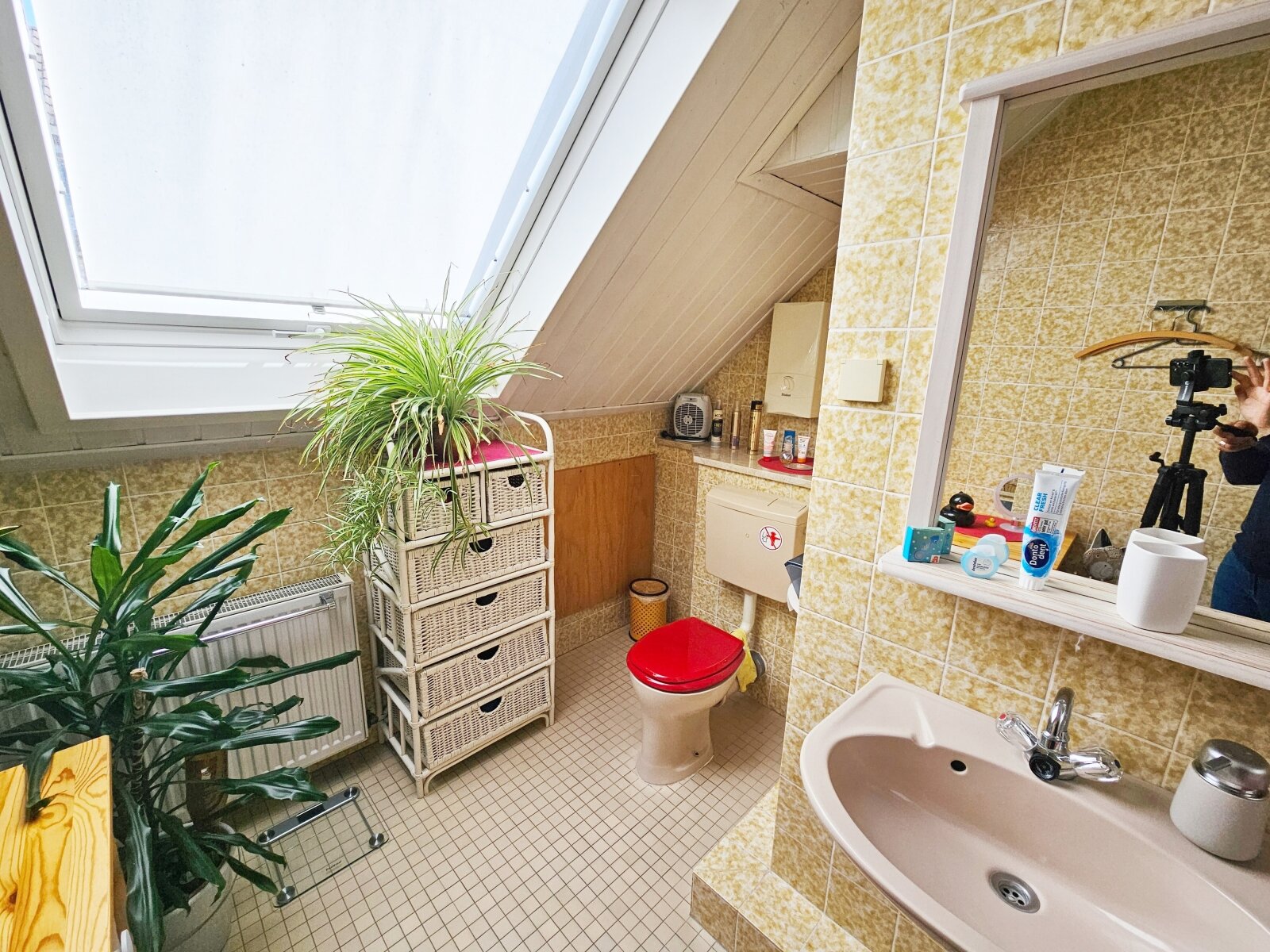 ***GERÄUMIGES REIHENECKHAUS MIT VIEL PLATZ INKL. SOLARANLAGE***