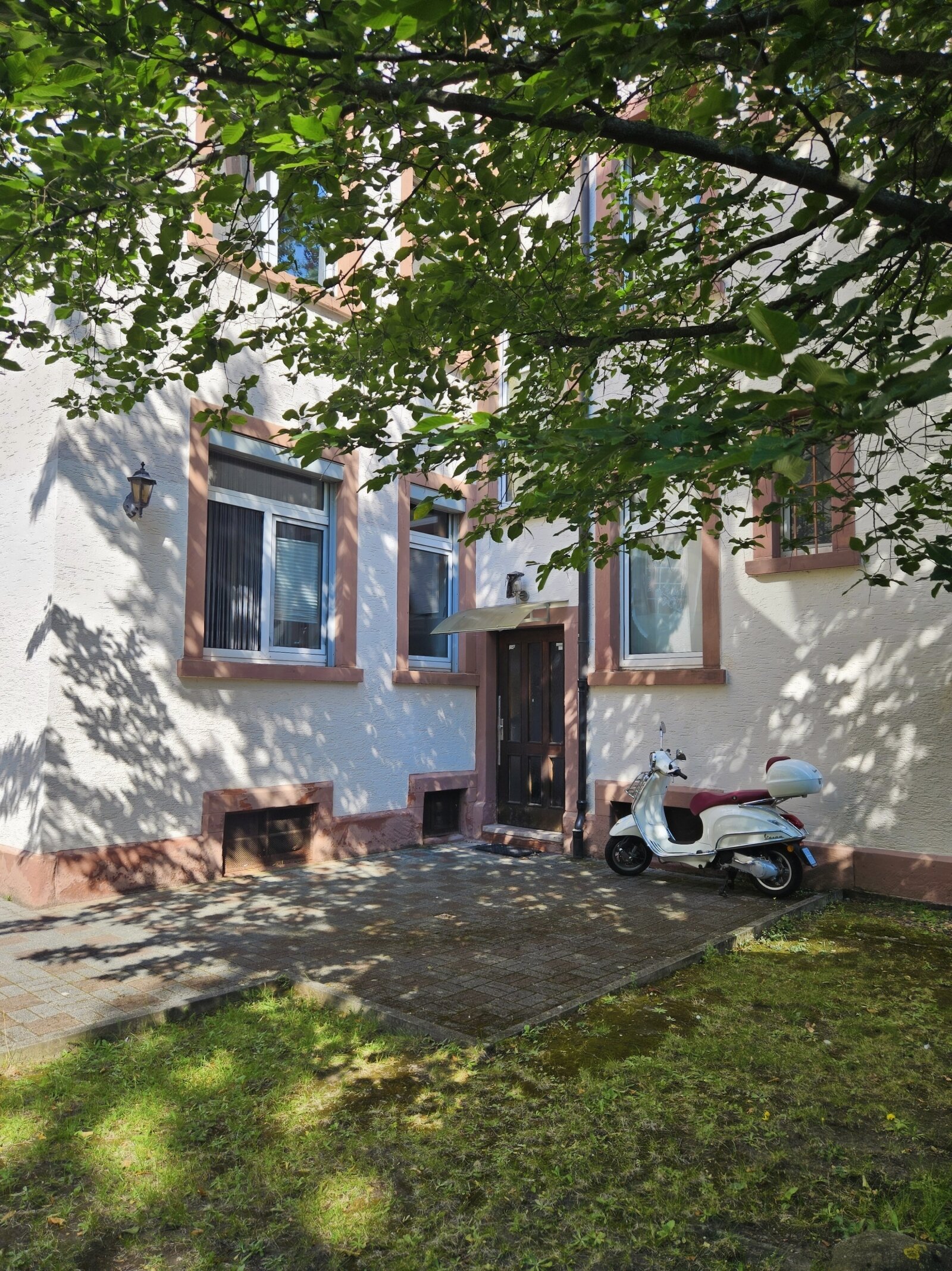Gemütliche 2-Zimmer-Wohnung mit kleinem Garten in ruhiger Lage des Gallusviertel