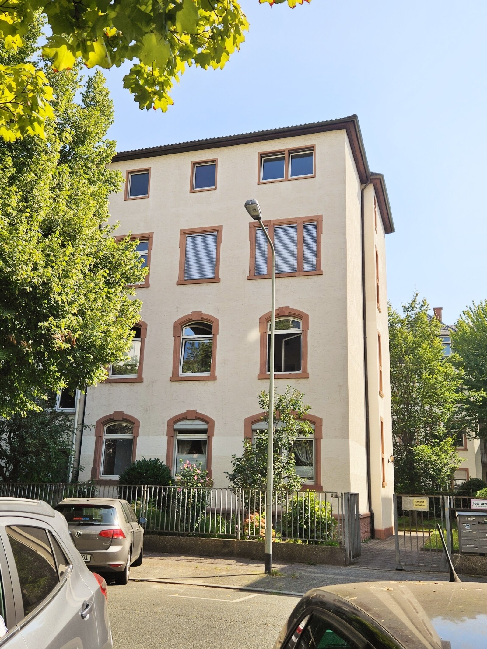 Gemütliche 2-Zimmer-Wohnung mit kleinem Garten in ruhiger Lage des Gallusviertel