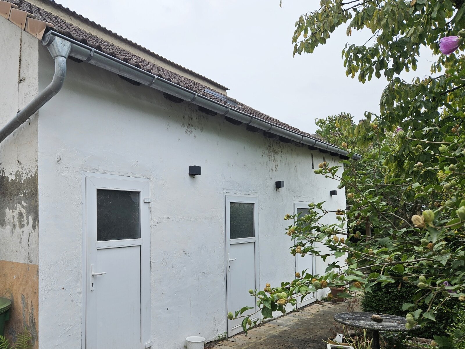 Freistehendes 1-2 Familienhaus mit schönem Garten in ruhiger Lage von Groß-Auheim