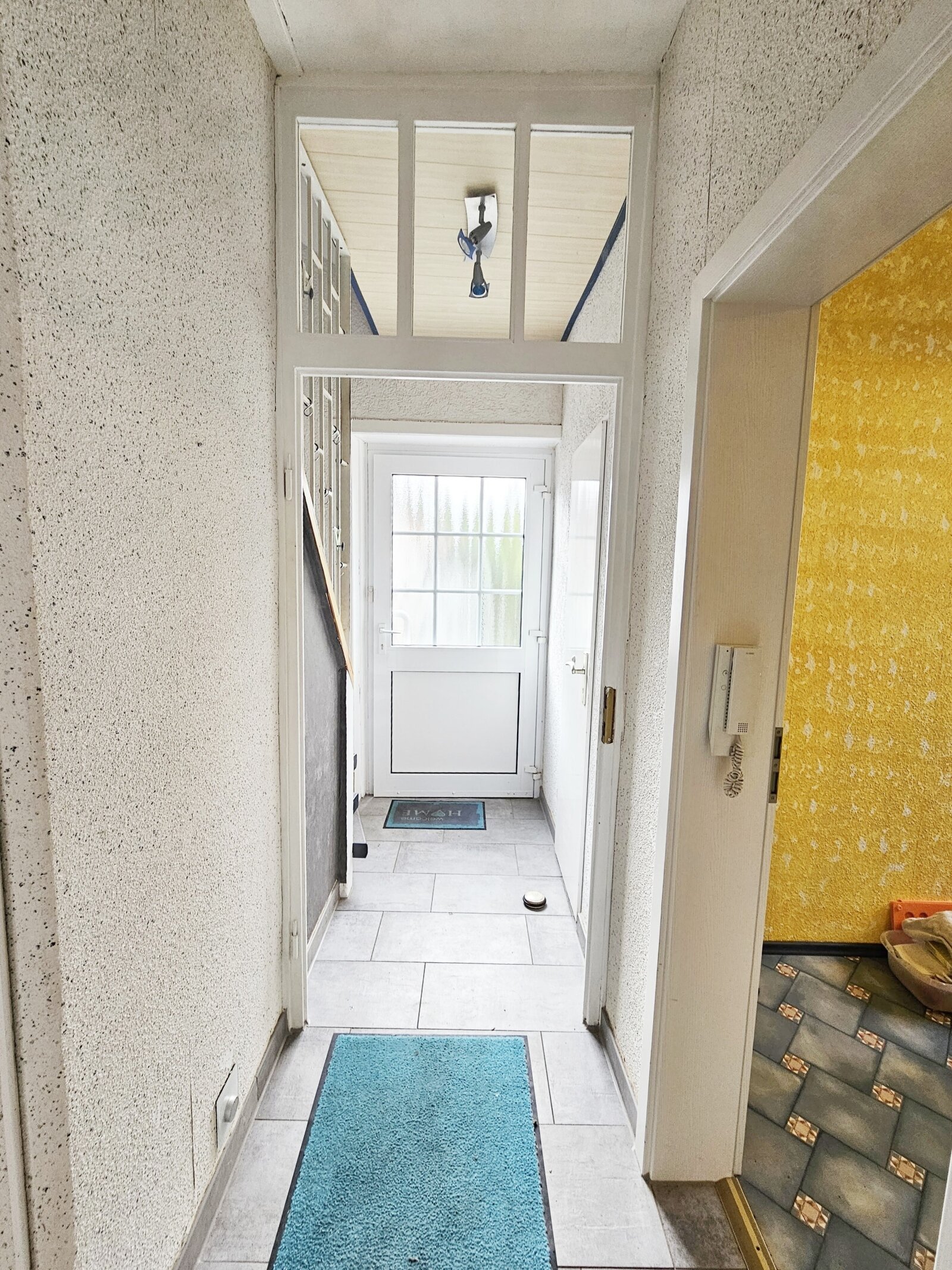 Freistehendes 1-2 Familienhaus mit schönem Garten in ruhiger Lage von Groß-Auheim