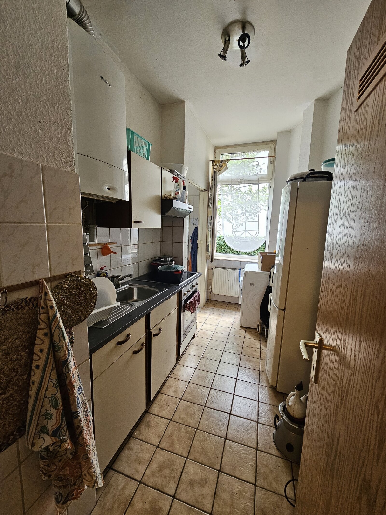 Vermietete 2-Zimmer-Wohnung mit kleinem Garten in ruhiger Lage des Gallusviertel