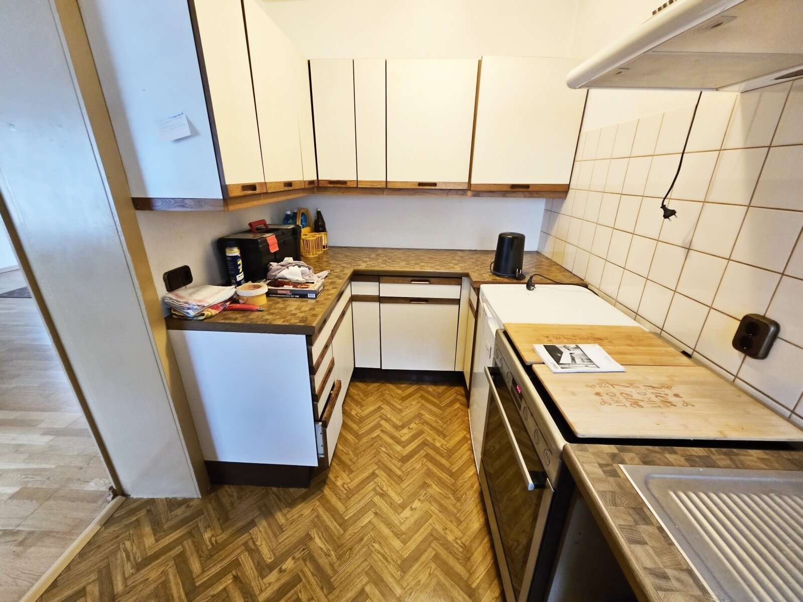 1-2 Familienhaus mit weiterer Bebauungsmöglichkeit und großem Garten
