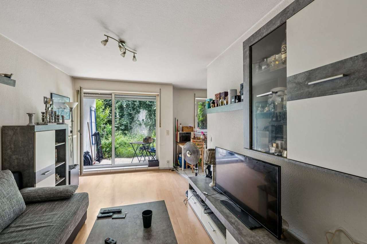 Einzimmerwohnung mit eigenem Gartenanteil in ruhiger und zentraler Lage von Offenbach
