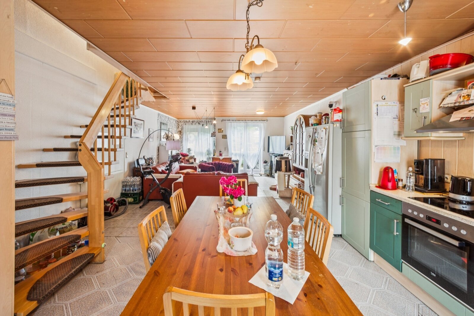 2 Häuser – unzählige Möglichkeiten: Familienidyll oder Mehrgenerationenwohnen