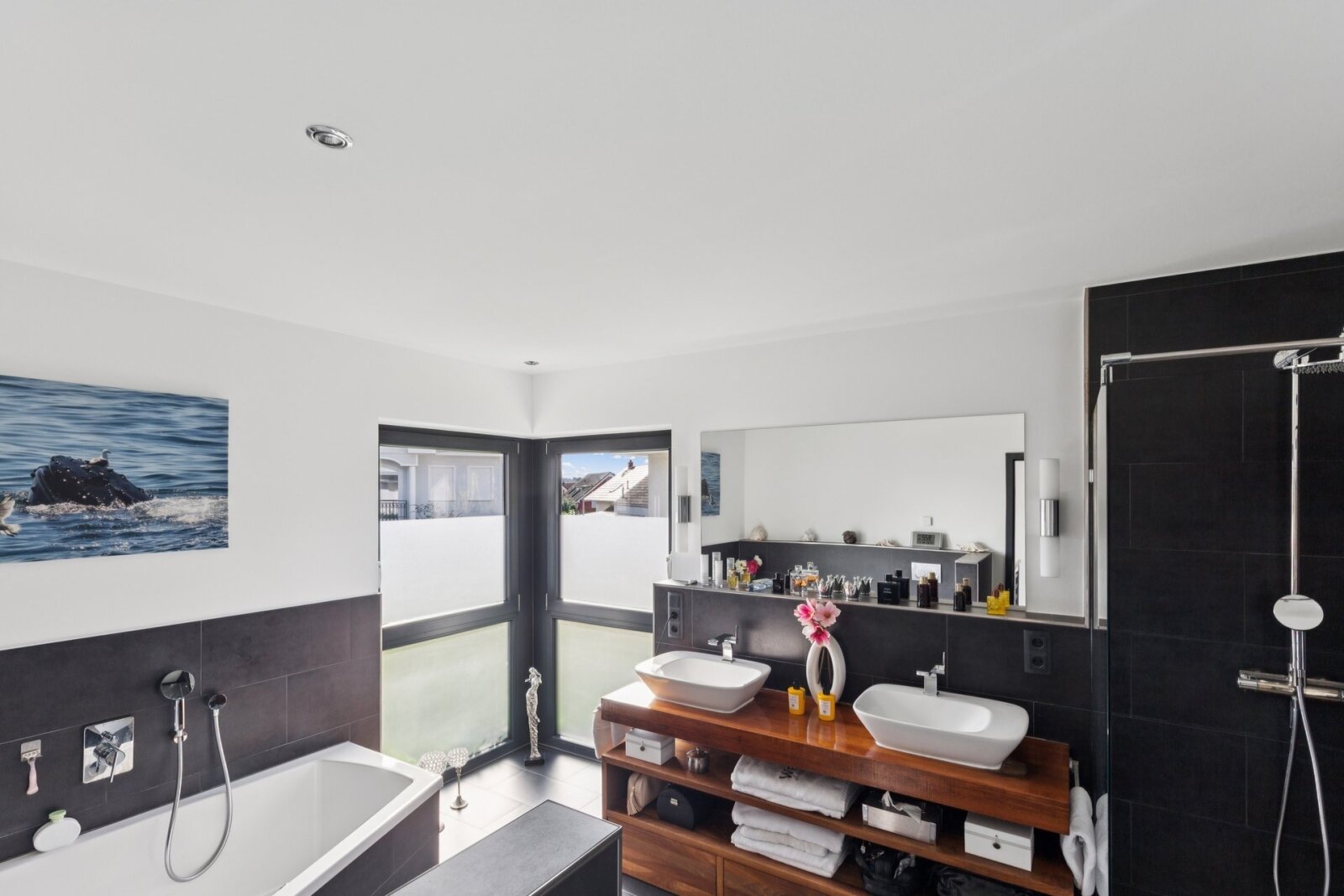 Einzigartige, stilvolle Architekten-Villa als Plus-Energie-Haus -luxuriös, traumhaft, innovativ-