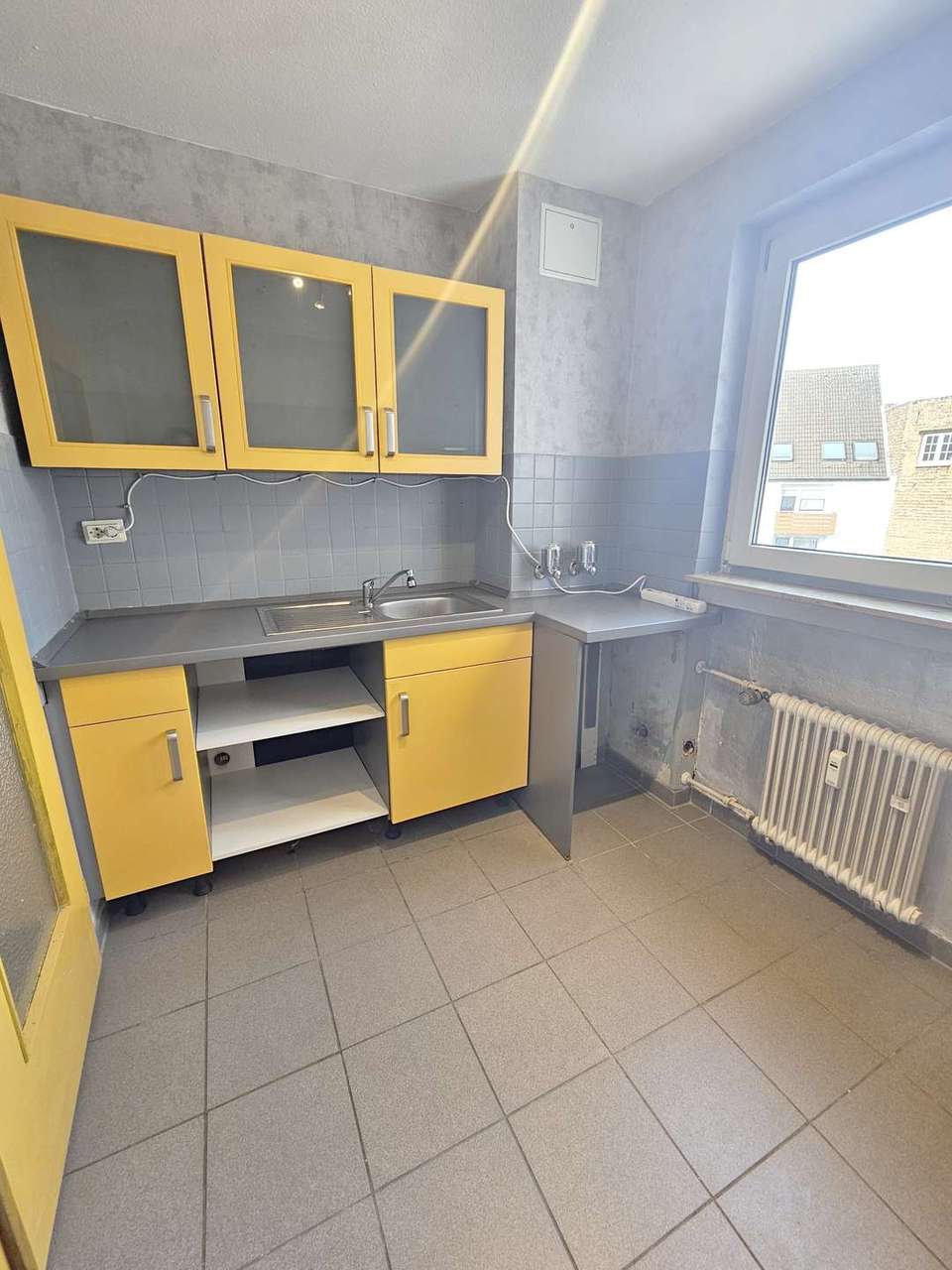 2-Zimmer-Wohnung mit Stellplatz in zentraler Wohnlage von OF