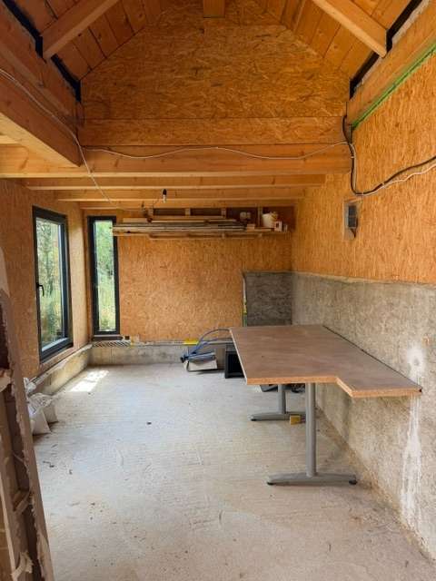Luxuriöses Passivhaus mit Sauna- und Nebengebäude in sehr ruhiger Wohnlage