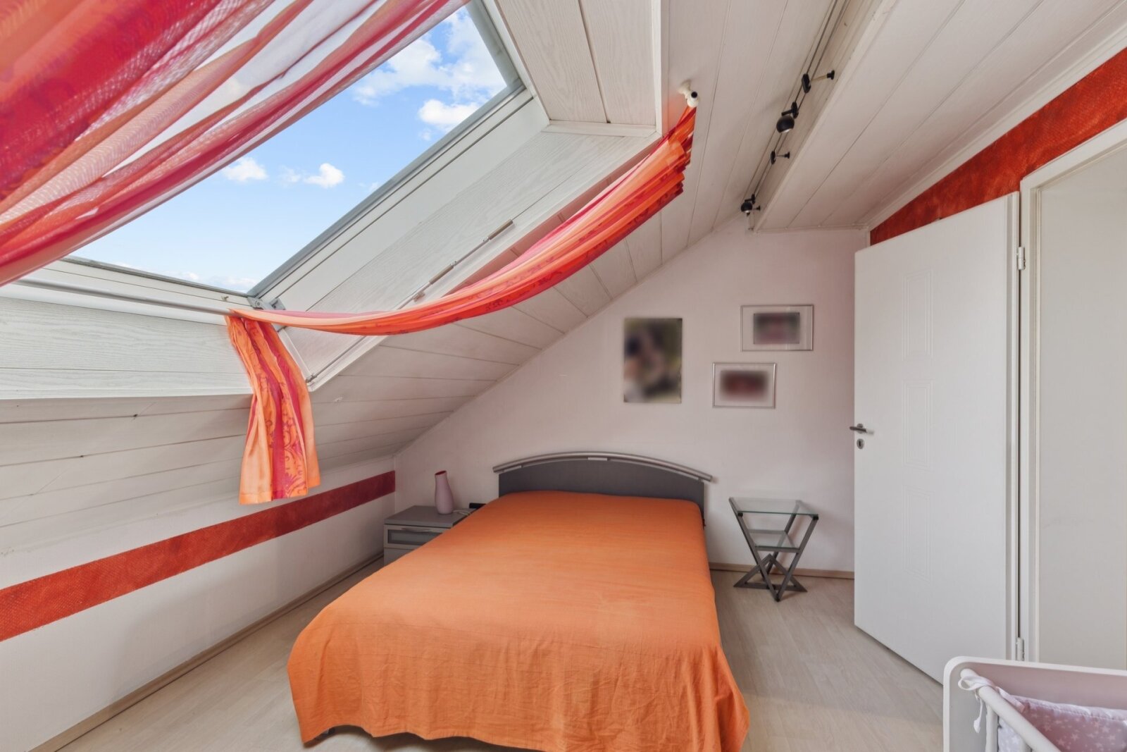 weiteres Schlafzimmer im DG weiteres Schlafzimmer im DG